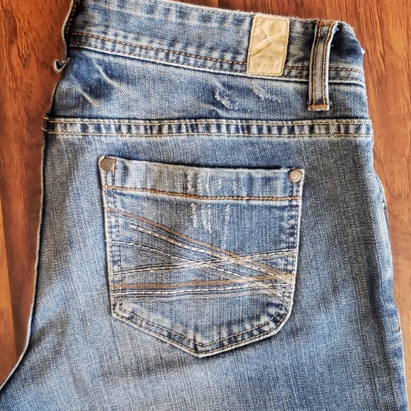 Jeans | Flare - Picture 2 of 7